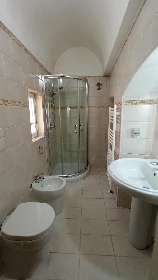 Palazzo Saraceno Apartment-Taras Таранто Екстер'єр фото